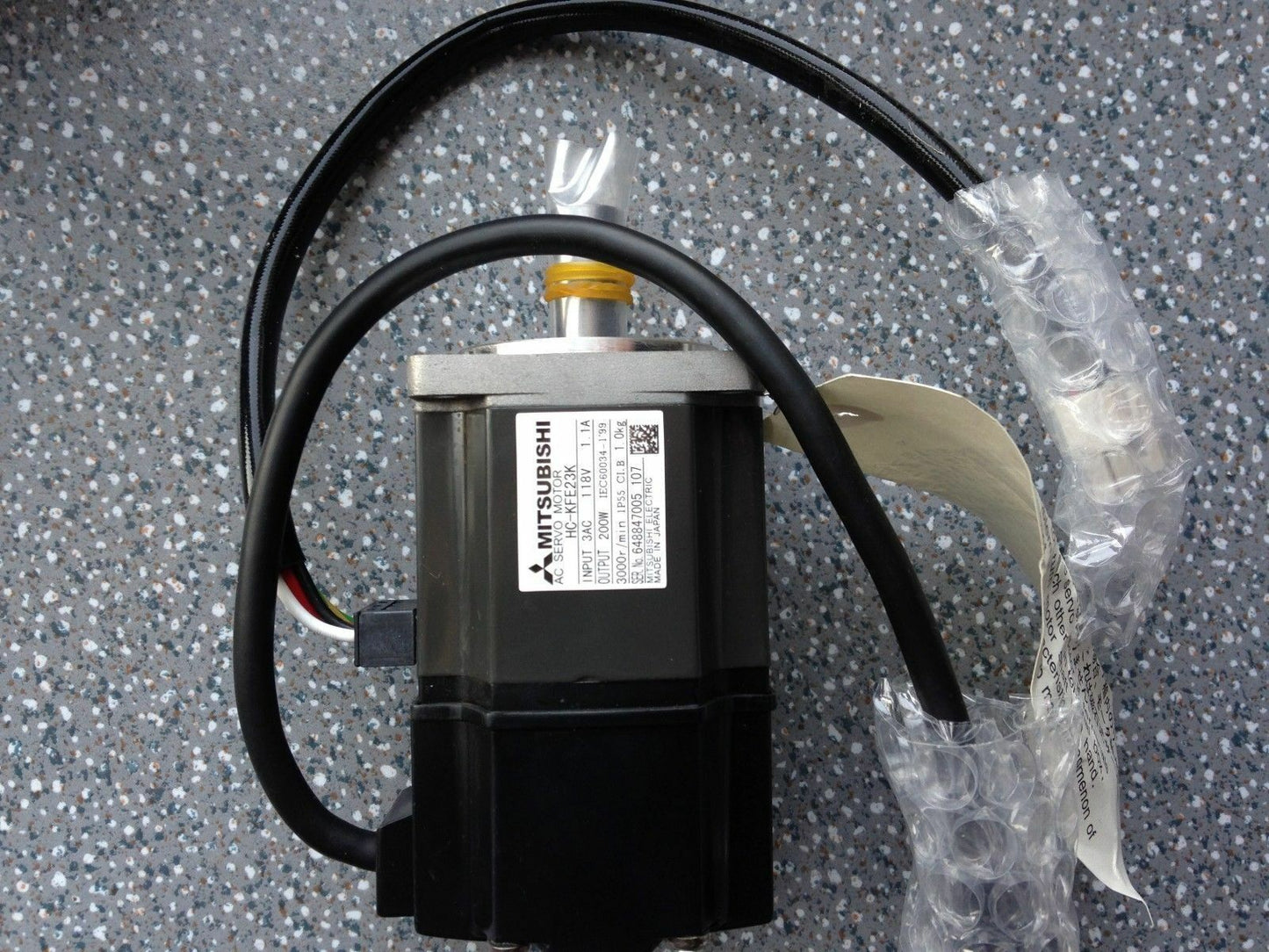 Mitsubishi AC Servo Motor HC-KFE23K Fast Ship - MITSUBISHI