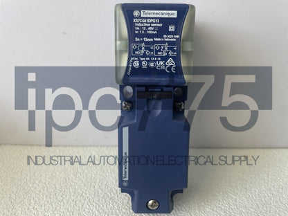 1PCS Schneider XS7C4A1DPG13 Proximity Switch Sensor - High-Quality Proximity Sensor Unit - SCHNEIDER