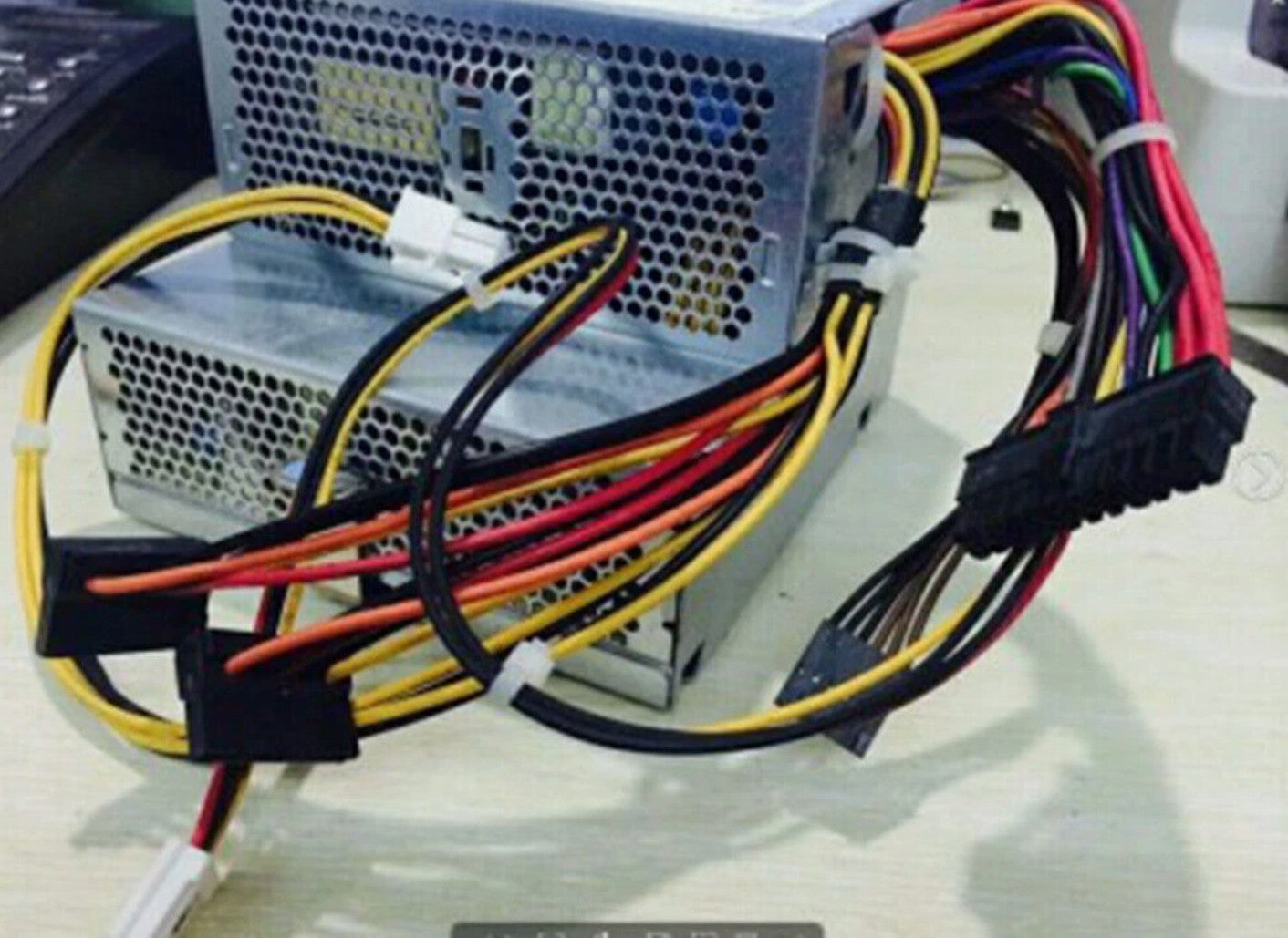 1pcs For D300ED-00 L300E-00 H197R Y737P Power Supply module #zh