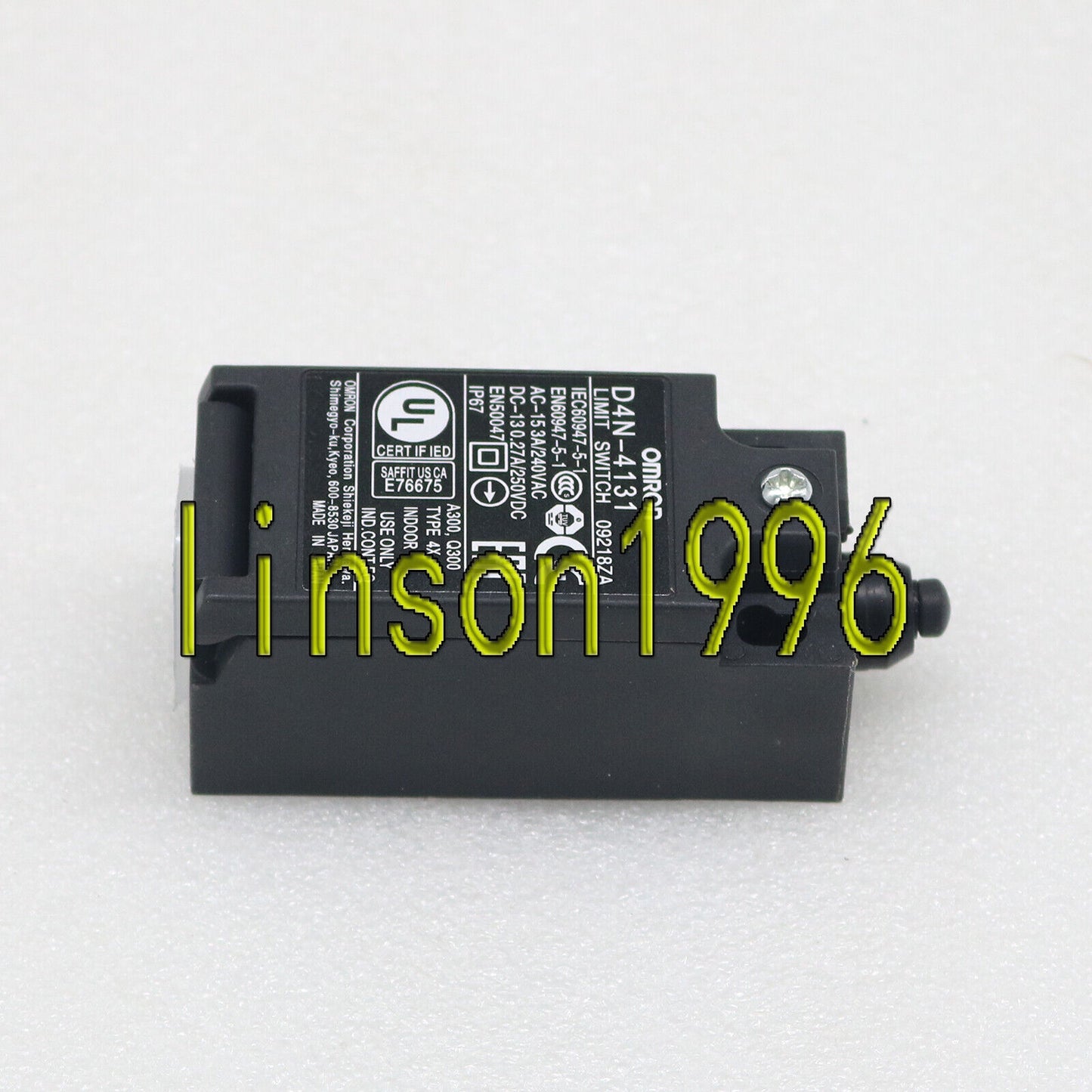 Omron D4N-4131 Limit Switch - OMRON