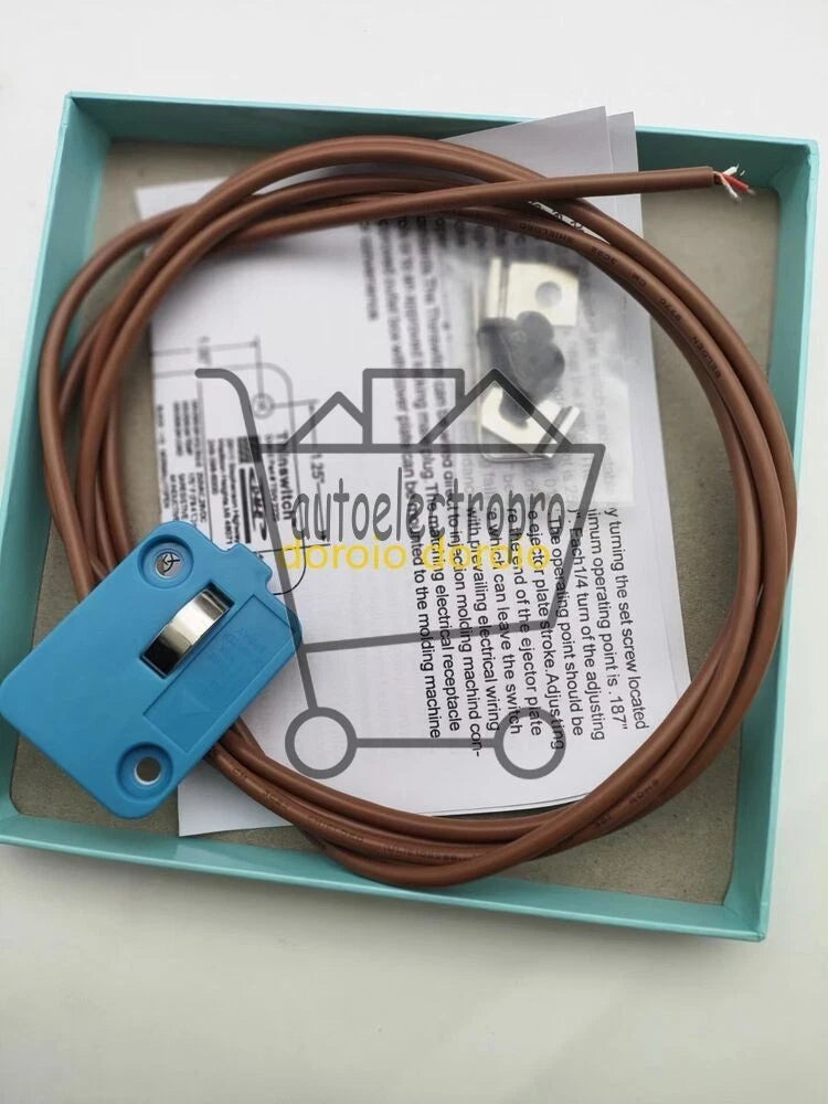 1PCS travel limit switch TSW-2220 TSW2220 induction switch
