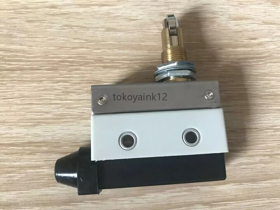 Panasonic AZ-7312 Limit Switch - PANASONIC