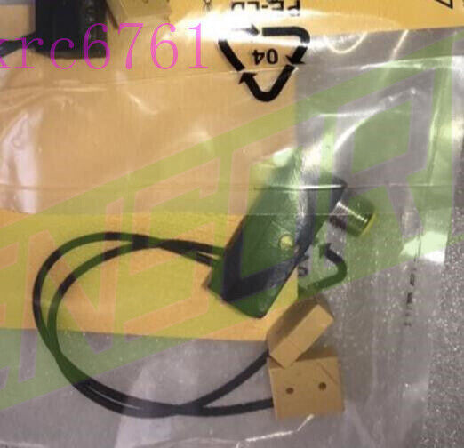 new Turck Ni2-Q6,5-AP6-0,1-FS4.4X3/S304 Sensor 1650048 Ni2-Q6.5-AP6-0.1-FS4.4X3/S304