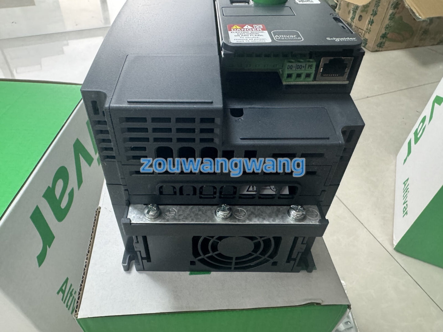 new ATV320U40N4C frequency converter ATV320U40N4C can accelerate shipme