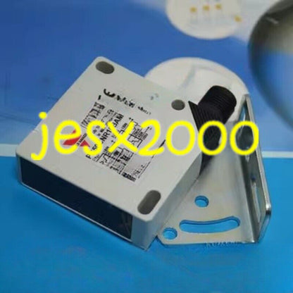 CARLO GAVAZZI Photoelectric Sensor PC50CNR10BAM1 - CARLO GAVAZZI