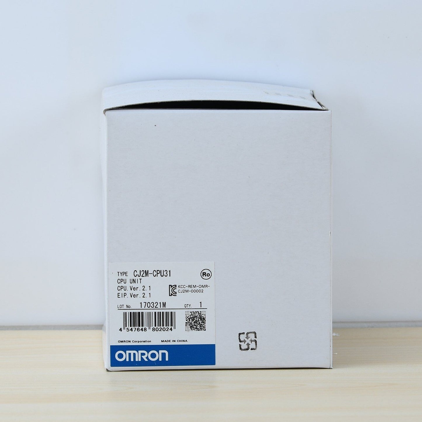 Omron CJ2M-CPU31 PLC Module Fast Ship IN BOX - OMRON