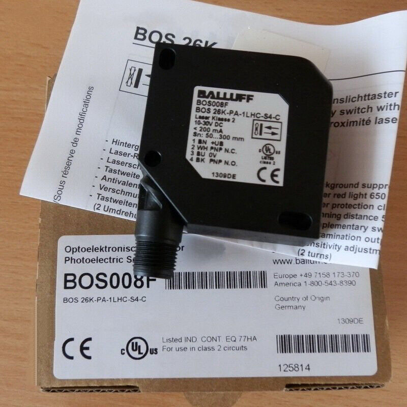 new 1pcs  balluff BOS 26K-PA-1LHC-S4-C Photoelectric sensor SHIP