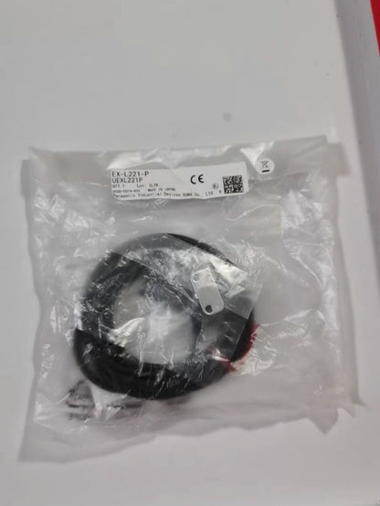 1PC Panasonic EX-L221-P UEXL221P Laser Sensor Free Ship