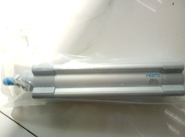 1PC Festo DSBC-32-100-PPSA-N3 1376471 Cylinder Free Shipping *TT