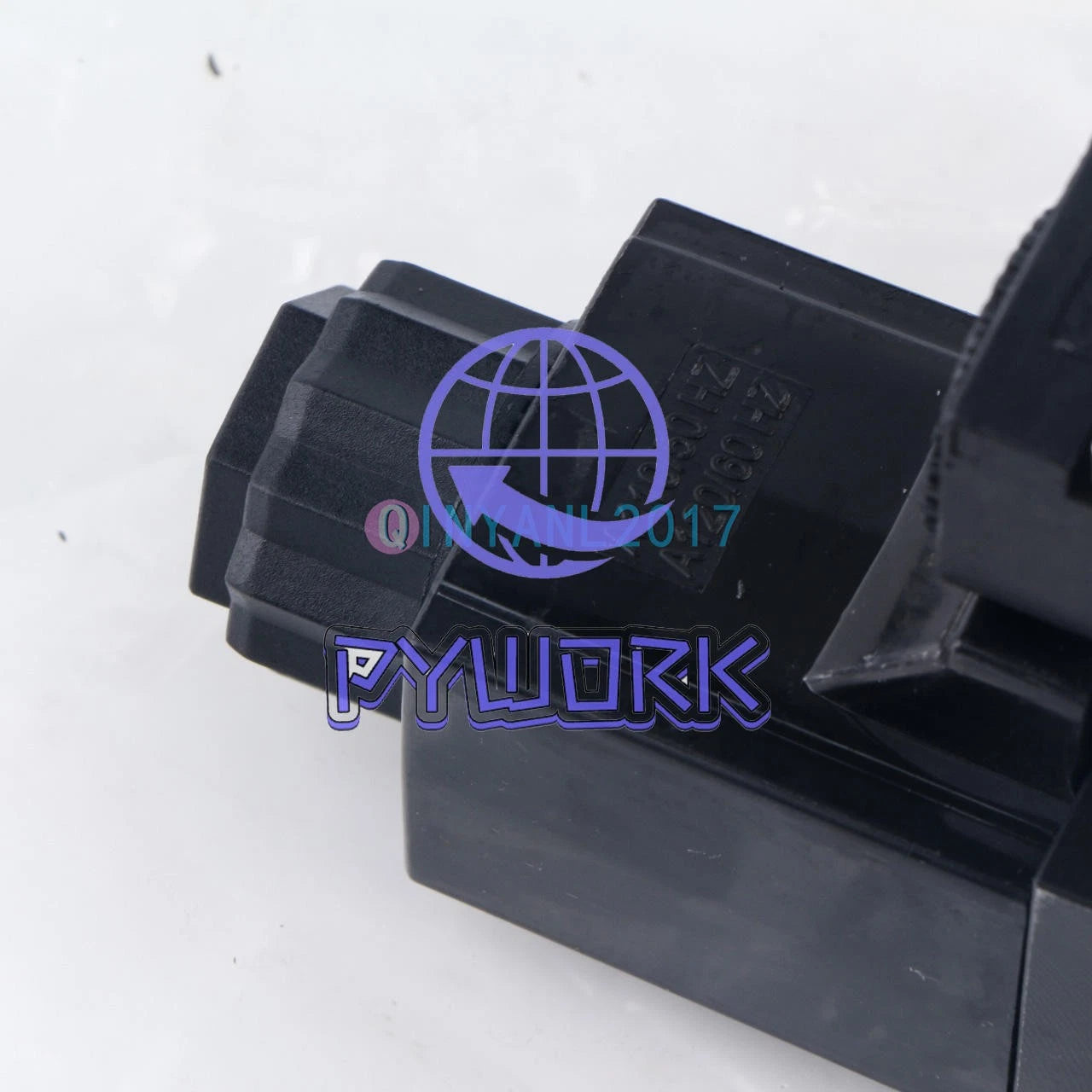1Pcs DAIKIN Solenoid Valve KSO-G02-2DA-30-E