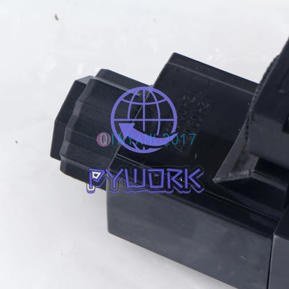 1Pcs DAIKIN Solenoid Valve KSO-G02-2DA-30-E