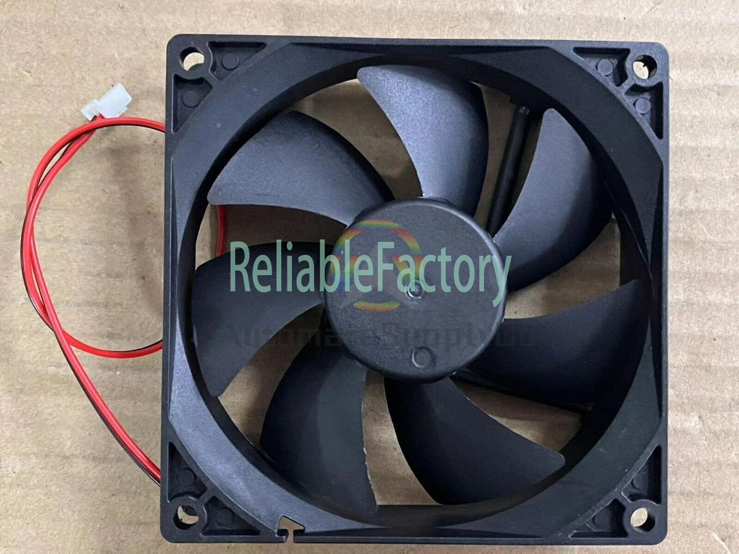 1pc Y.L FAN D90BL-12 Double ball fan 2pin 12V 0.14A 1.68W 90*90*25MM