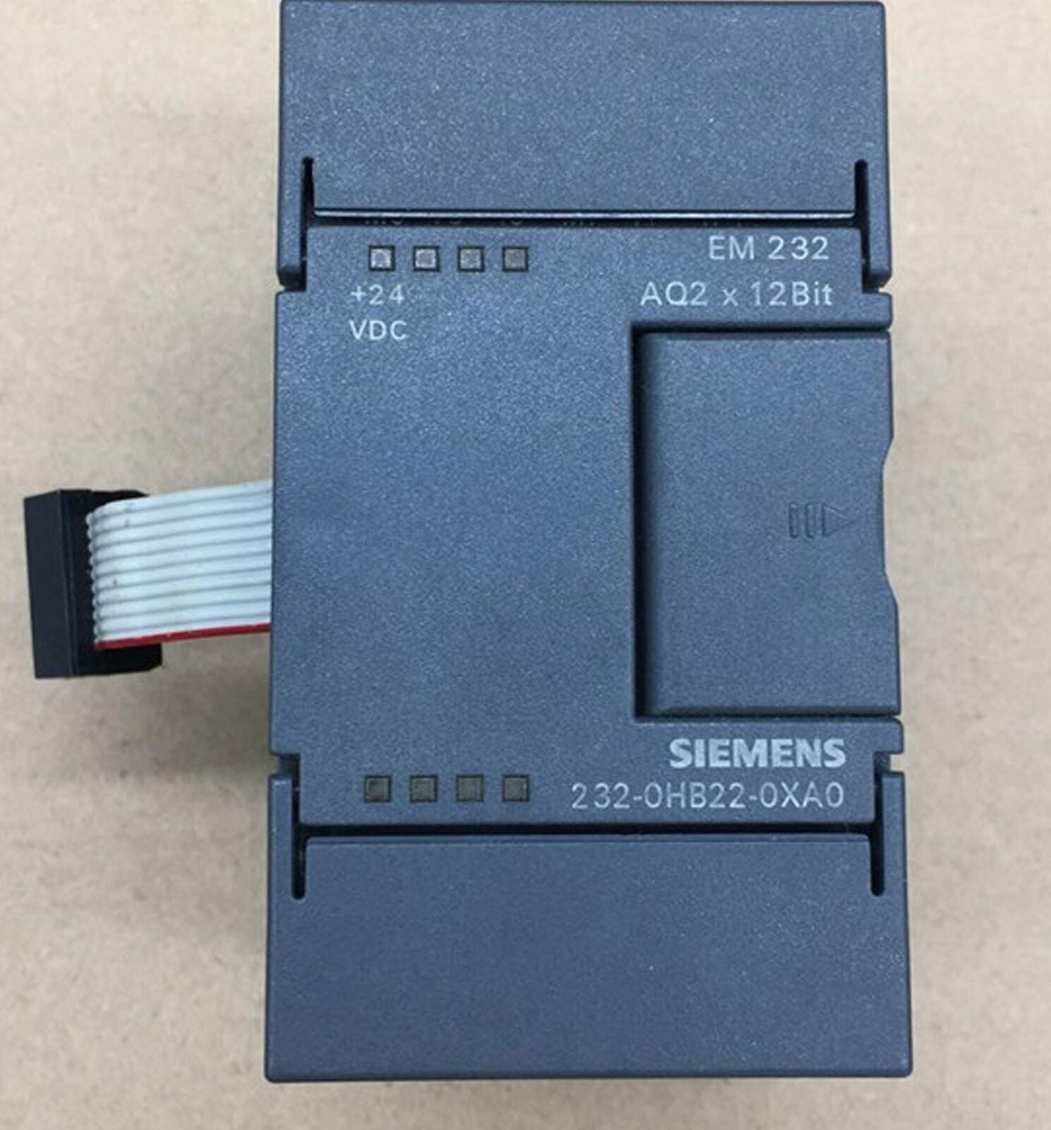 used ONE  Siemens 6ES7232-0HB22-0XA0 Expansion module Tested OK