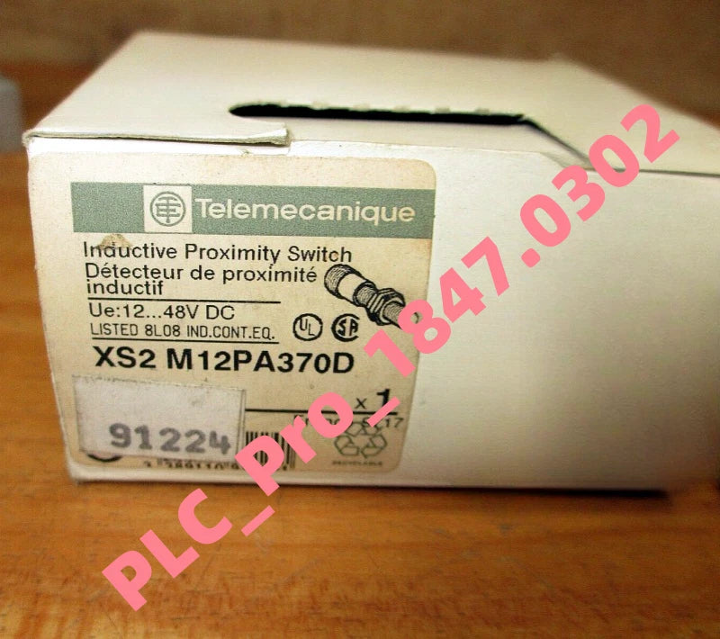 1PCS Telemecanique Schneider XS2M12PA370D Inductive Sensor Fast ship