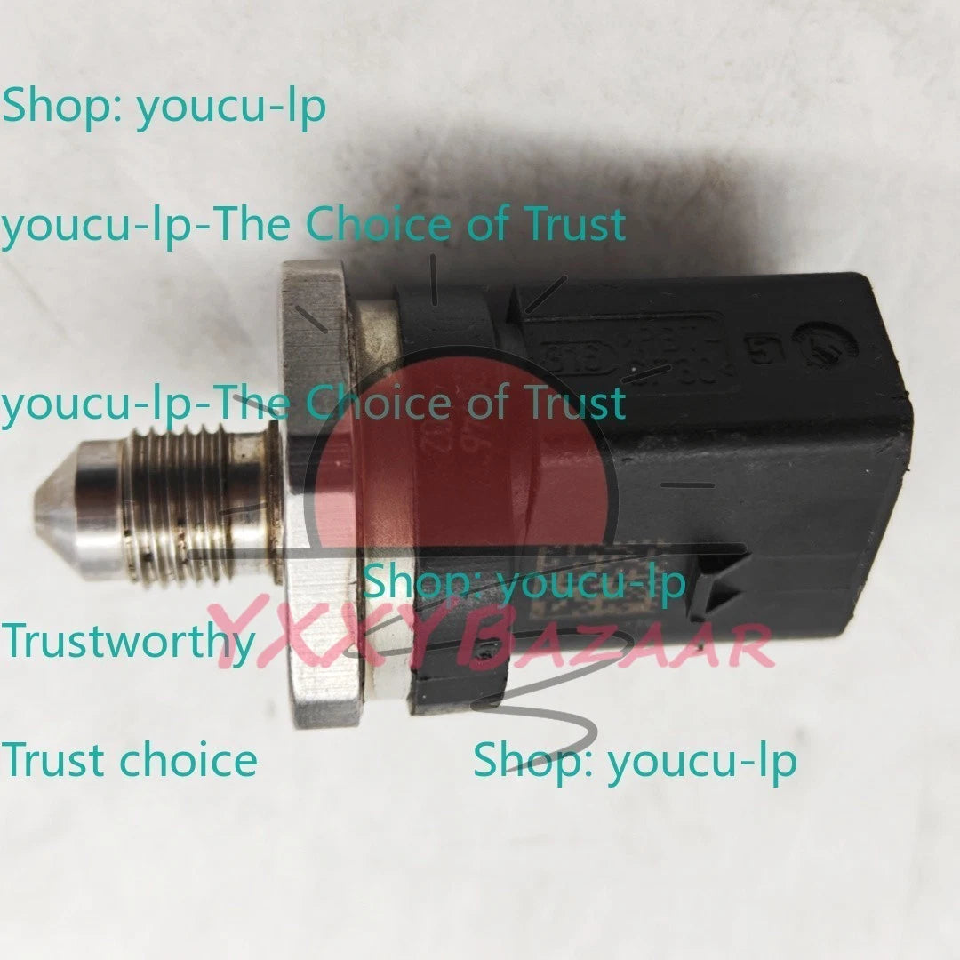 Fuel Pressure Sensor 06J906051C For VW Passat CC Touareg Audi A4 A5 A6 Q7