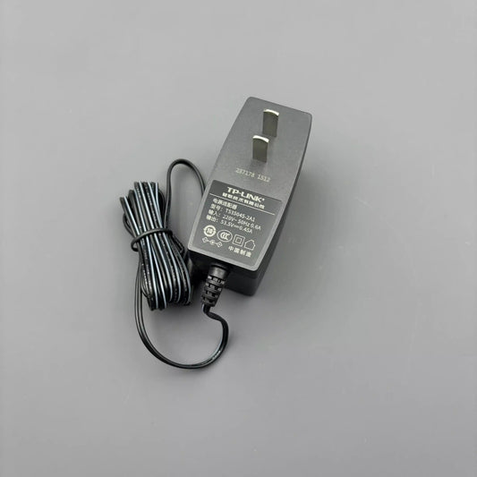 TP-LINK T535045-2A1 Output 53.5V 0.45A Power Adapter