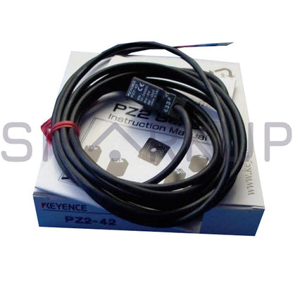 new  KEYENCE PZ2-42 Reflective Photoelectric Sensor
