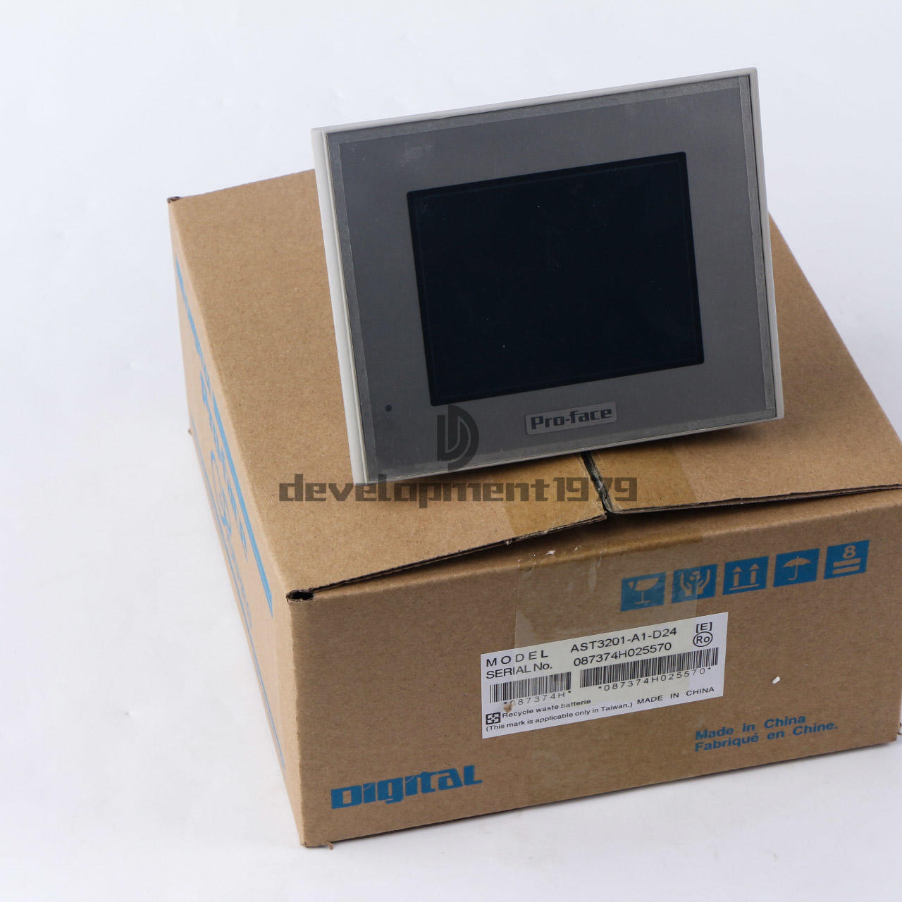 new ONE Pro-face AST3201-A1-D24 AST3201-A1-D24 touch screen - OMRON