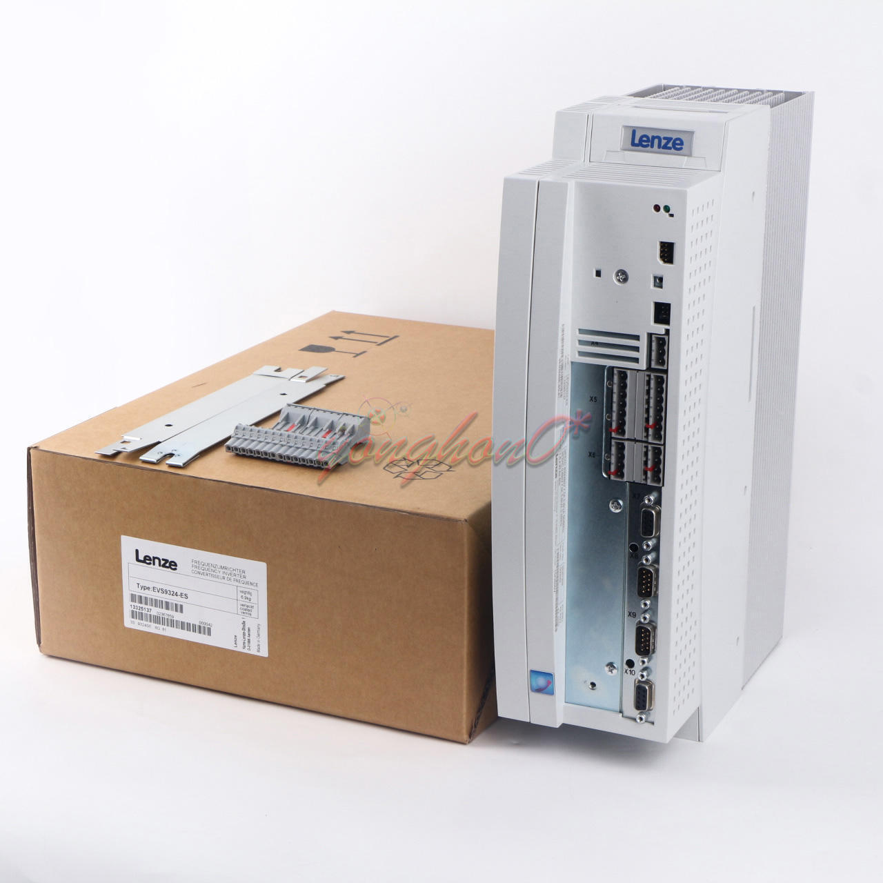 new 1PC  Lenze Inverter EVS9324-ES EVS9324ES