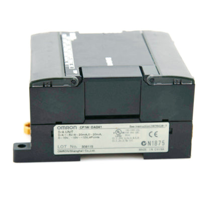 OMRON CP1W-DA041 PLC Module - OMRON