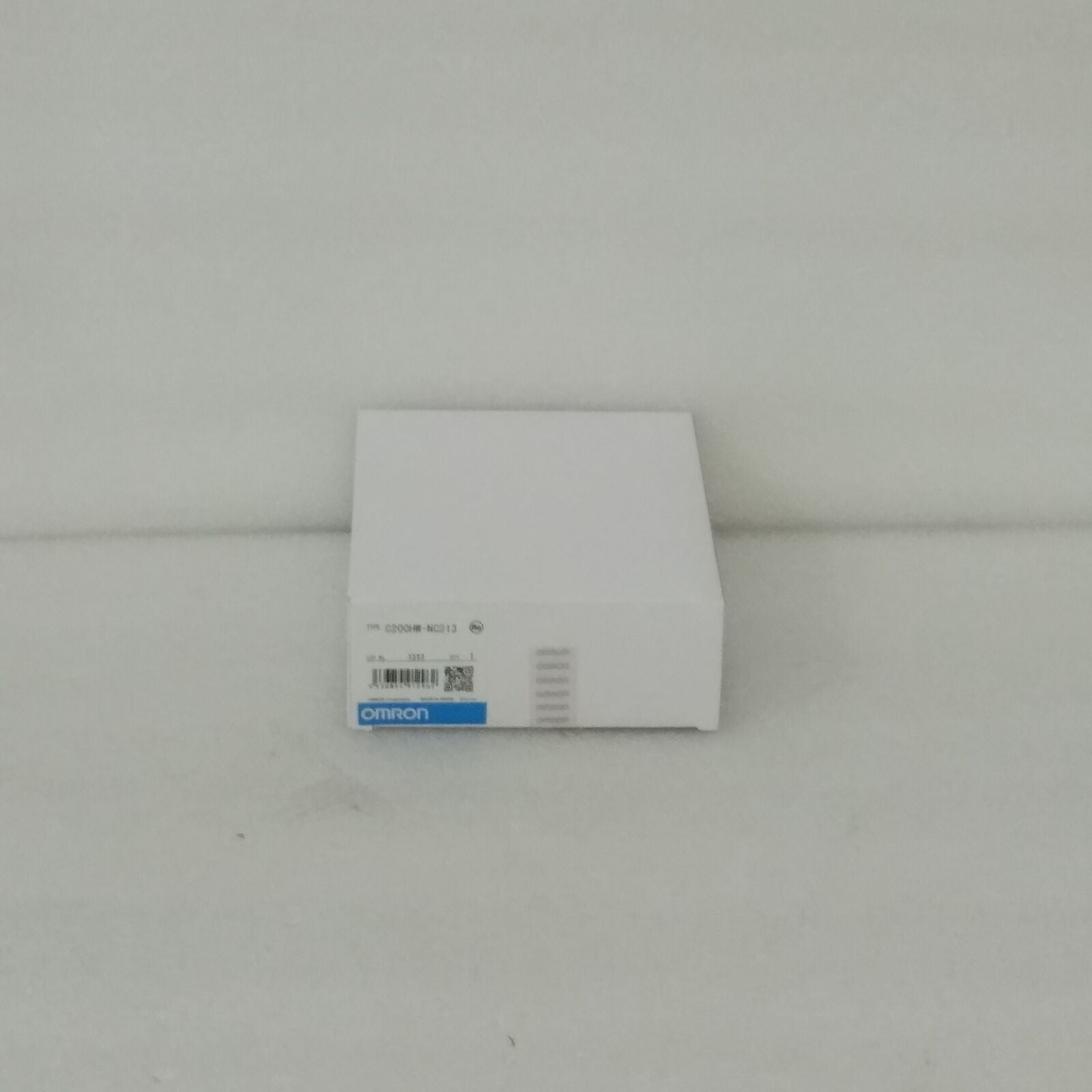 OMRON C200HW-NC213 Sent Within 24 Hours - OMRON