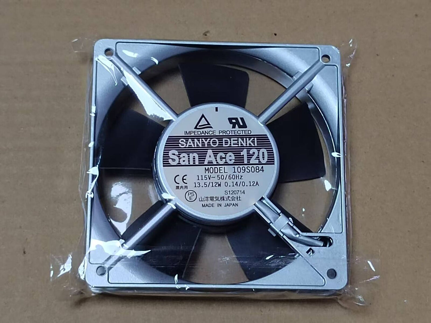 new SANYO 109S084 115V 13.5 12W San Ace 120 AC cabinet cooling fan 12CM
