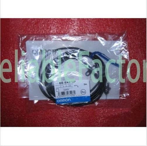 EE-SX872P EE SX872P 12-24VDC Omron Photoelectric Switch free shipping