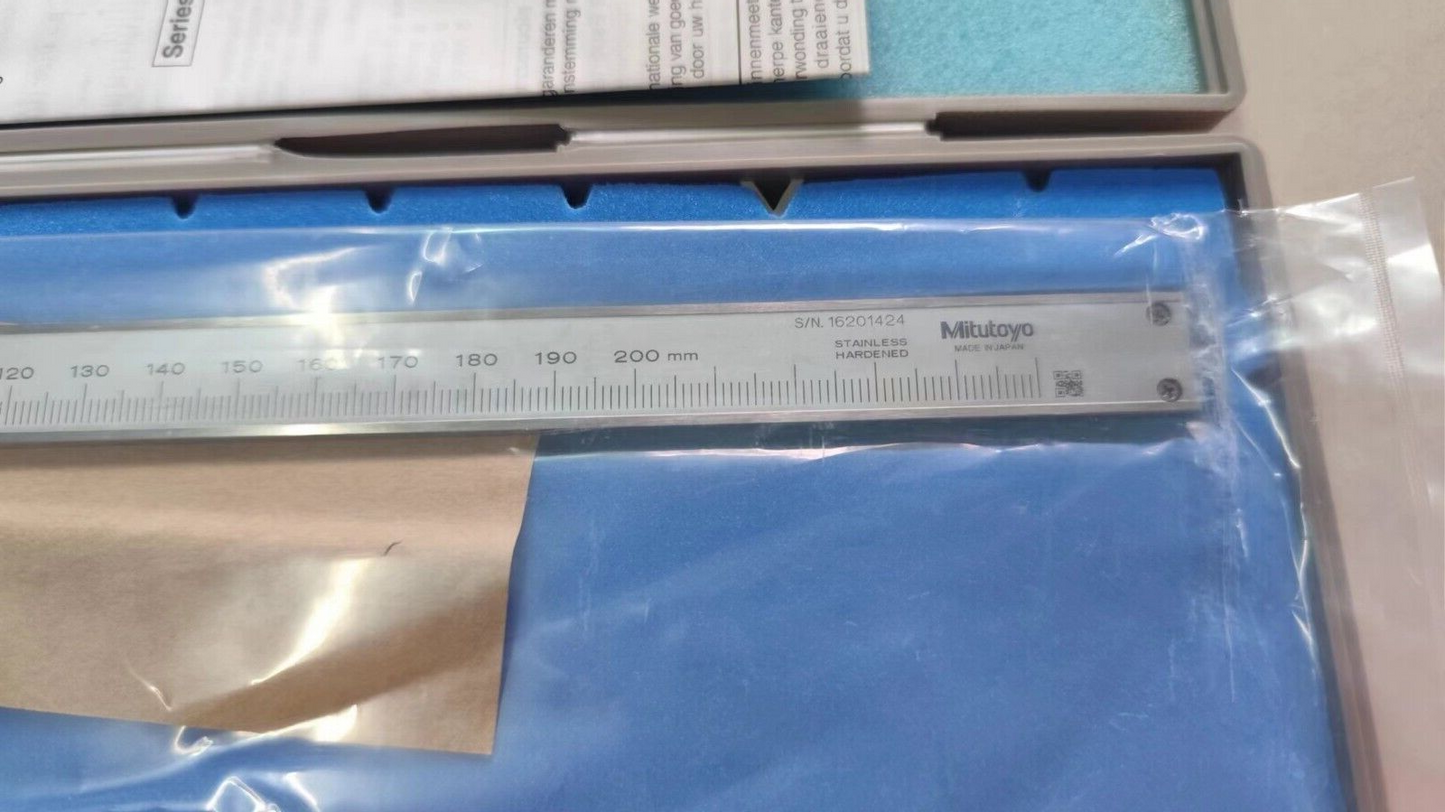new 1 pcs Mitutoyo 536-142 10-200mm Metric vernier caliper - MITUTOYO
