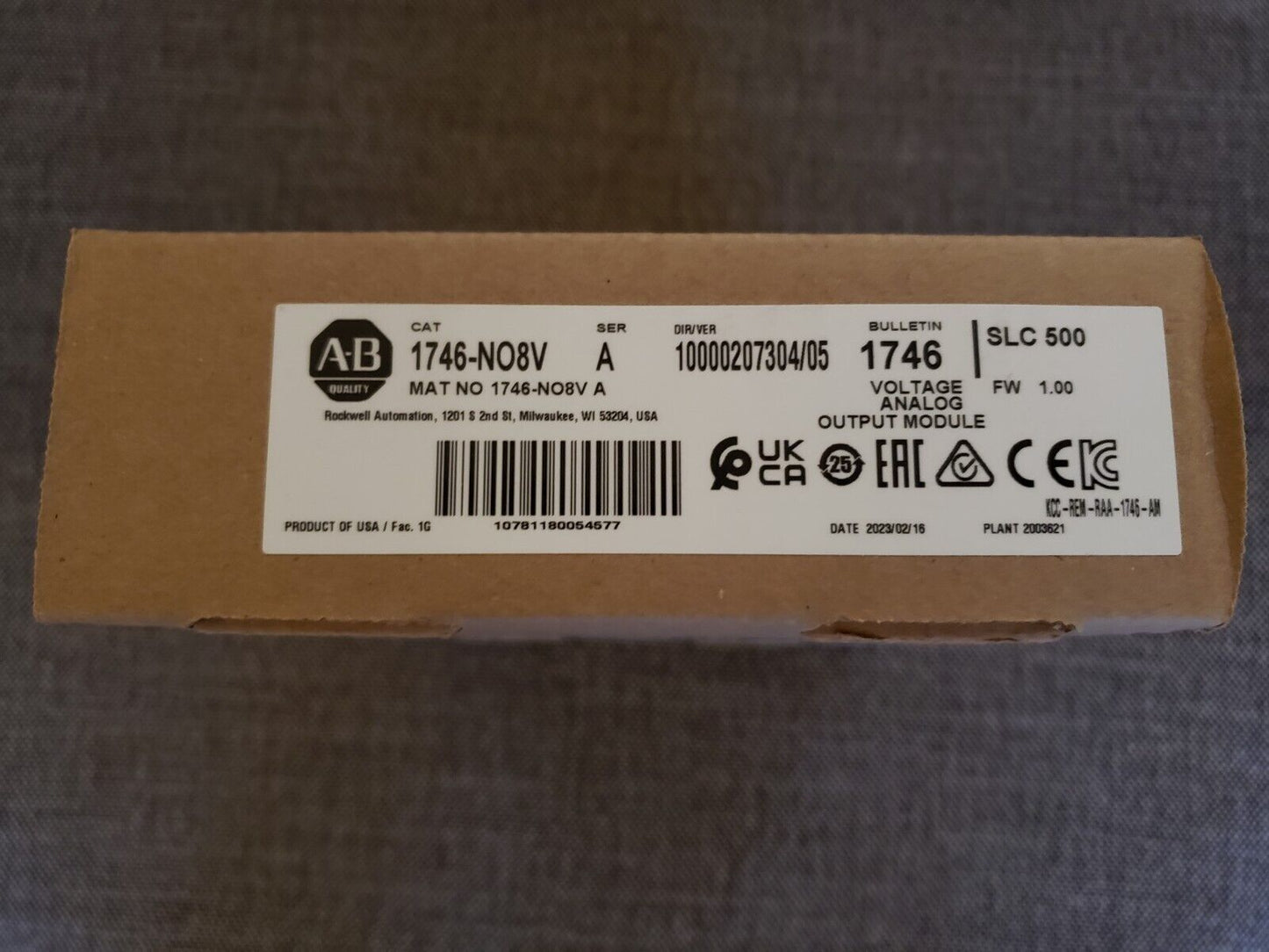 Allen Bradley 1746-NO8V SLC 500 PLC Analog Output Module 2023 New Factory Sealed - ALLEN BRADLEY
