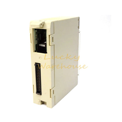 OMRON Programmable Logic Controller C200H-DA002 C200HDA002