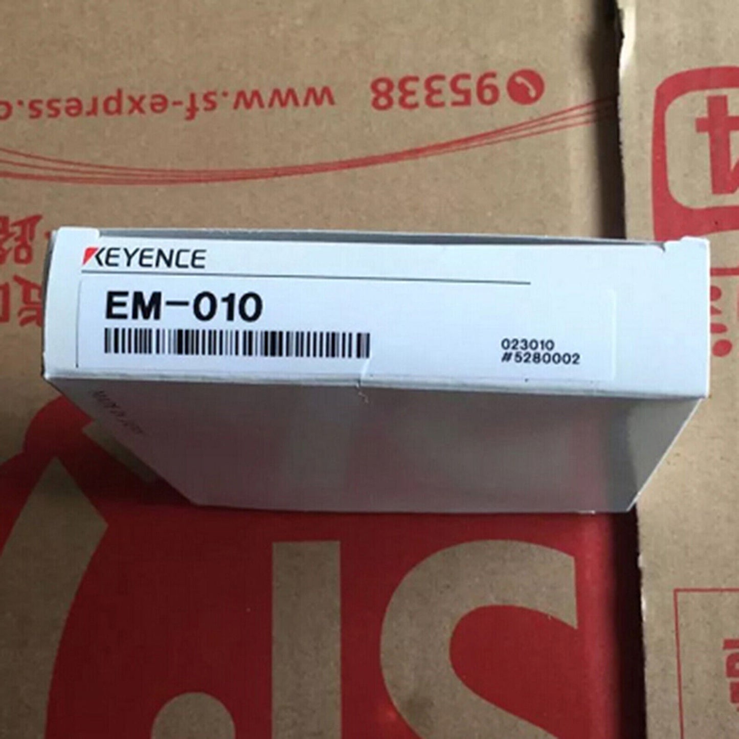 new keyence EM-010 proximity switch sensor - KEYENCE