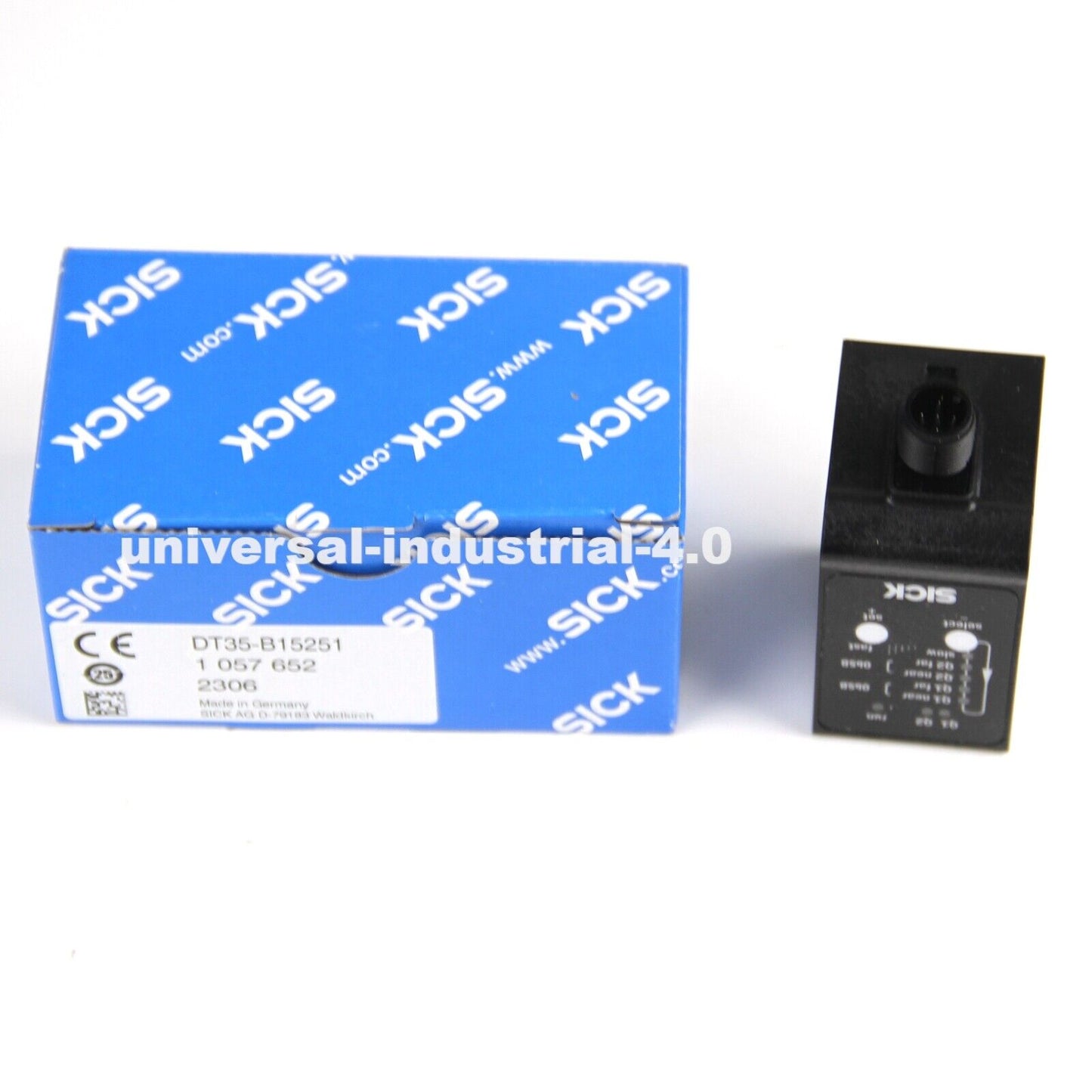 New SICK DT35-B15251 Distance Proximity Sensor 1057652 - SICK
