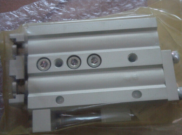 1PC SMC MXQ16-30A MXQ1630A Cylinder Free Ship