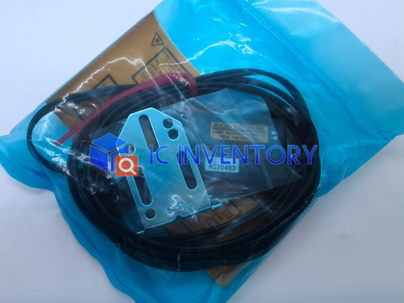 new 1PCS Keyence LV-H65 Sensor Fast Ship - KEYENCE