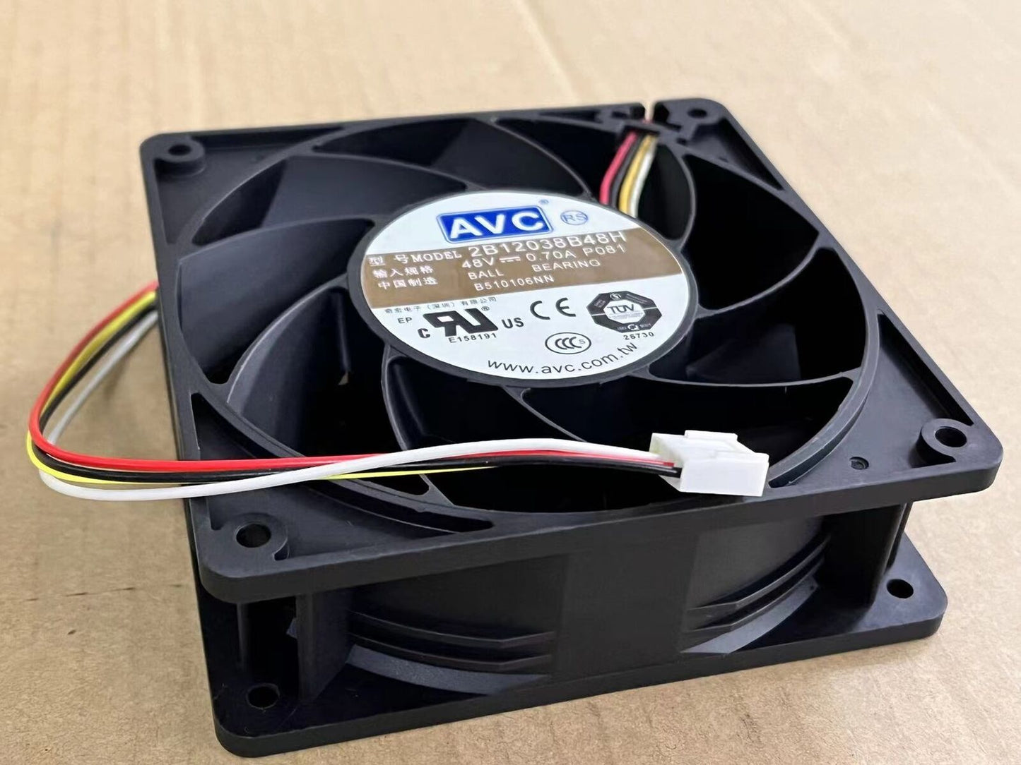 new 1pcs AVC 2B12038B48H p081 12CM 12038 48V 0.70A 4-wire speed regulating PWM fan