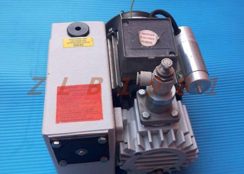 used One LEYBOLD SV10B E7D2B2-7-374 - LEYBOLD