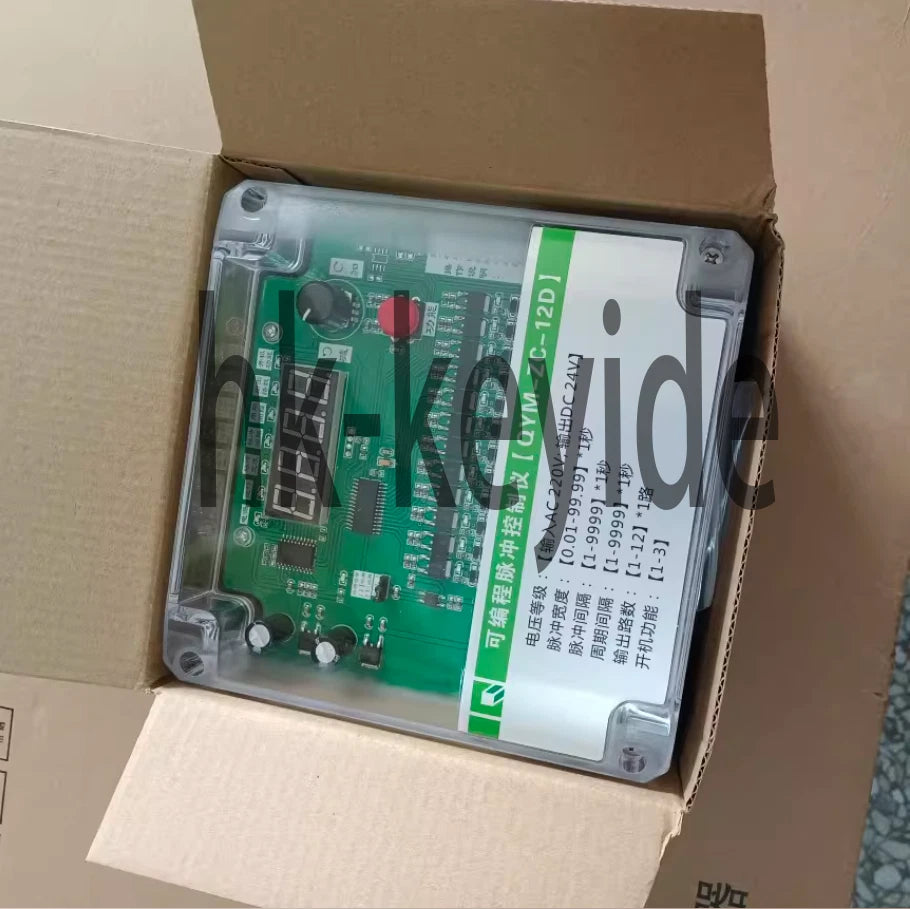1Pcs Programmable pulse controller QYM-ZC-12D outputs 24V