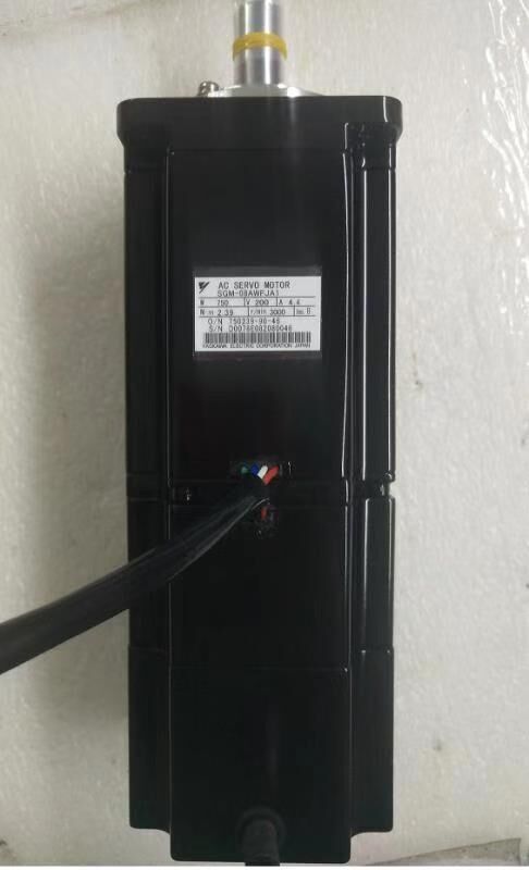 1PC YASKAWA SGM-08AWFJA1 Servo Motor SGM08AWFJA1 ping