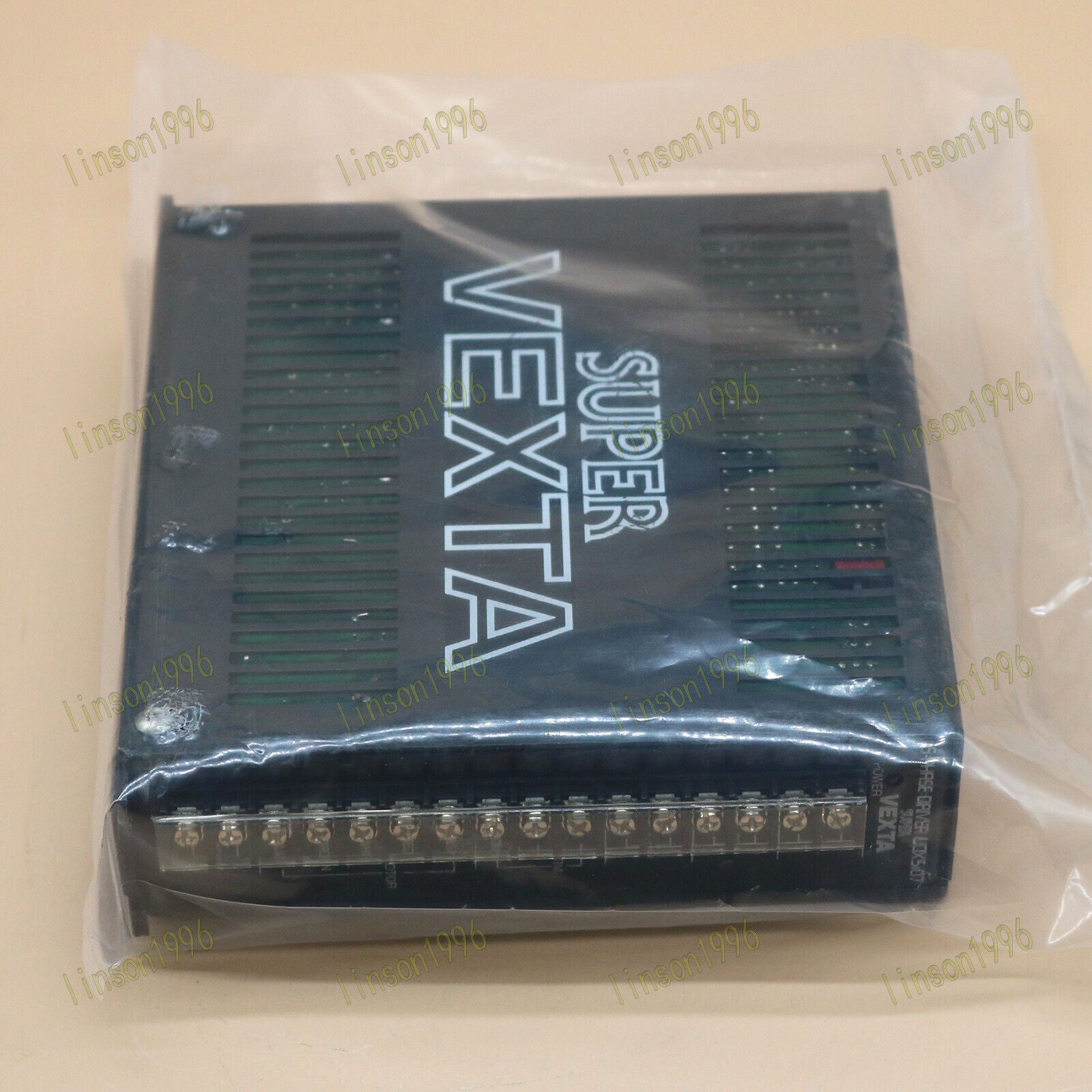 1PC UDX5107 Drive in Box - VEXTA