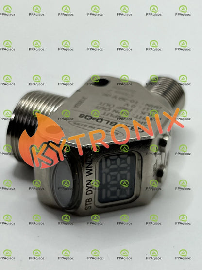 1PCS BANNER Q3XTBLD-Q8 Sensor Fast Shipping