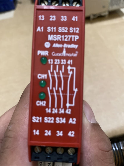 Allen Bradley 440R-N23132 GuardMaster Safety Relay Inp - ALLEN BRADLEY