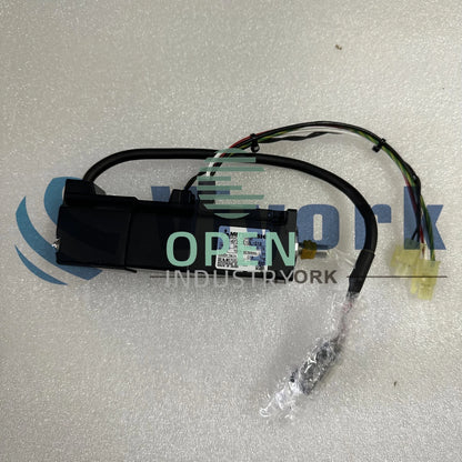 1PCS Mitsubishi HC-KFS13E1BL-S18 AC SERVO MOTOR
