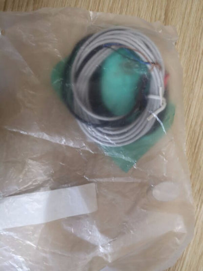 1PC  Panasonic EX-11EA-PN UEX11EAPN Photoelectric Switch  Free Ship