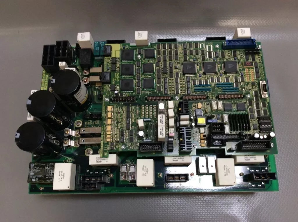 A06B6100H003 - FANUC - A06B-6100-H003 Servo Drives 6 axes RECONDITIONED - FANUC