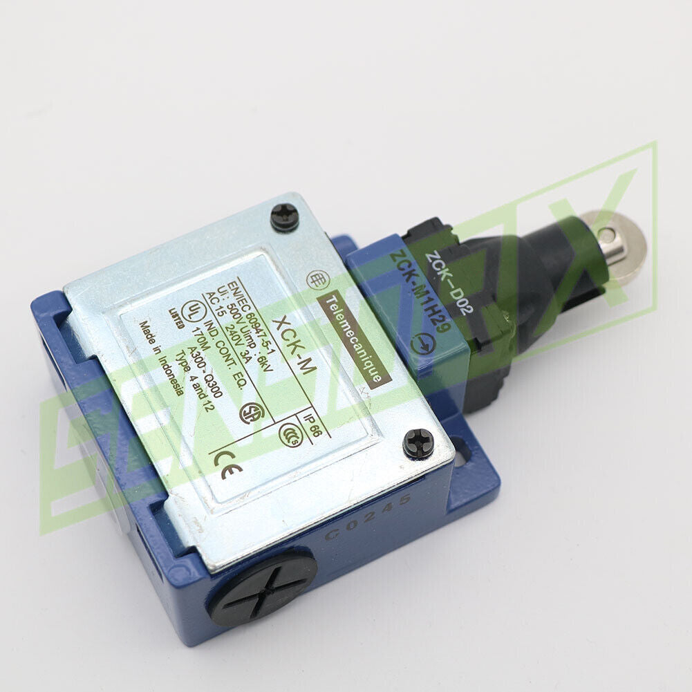 XCKM102 LIMIT SWITCH 240VAC 10AMP XCK 1PCS