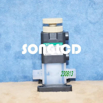 1PCS AMD312-8US-34S Proximity Sensor Switch - AMETEK