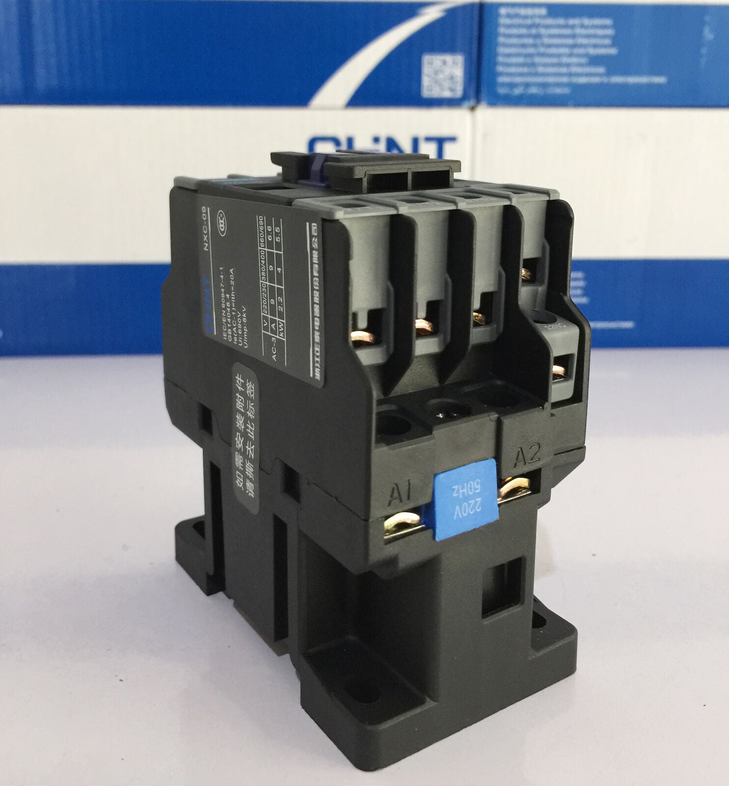 new 1PCS  For Chint AC Contactor NXC-09 220V Chint