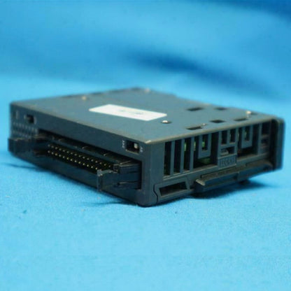 Keyence KV-NC16EXT programmable controller - KEYENCE