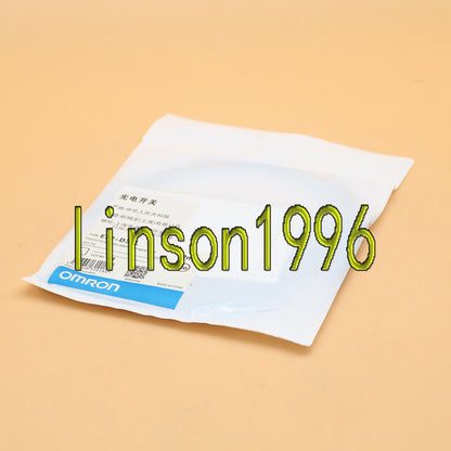 OMRON E32-D32L Fiber Photoelectric Switch - OMRON