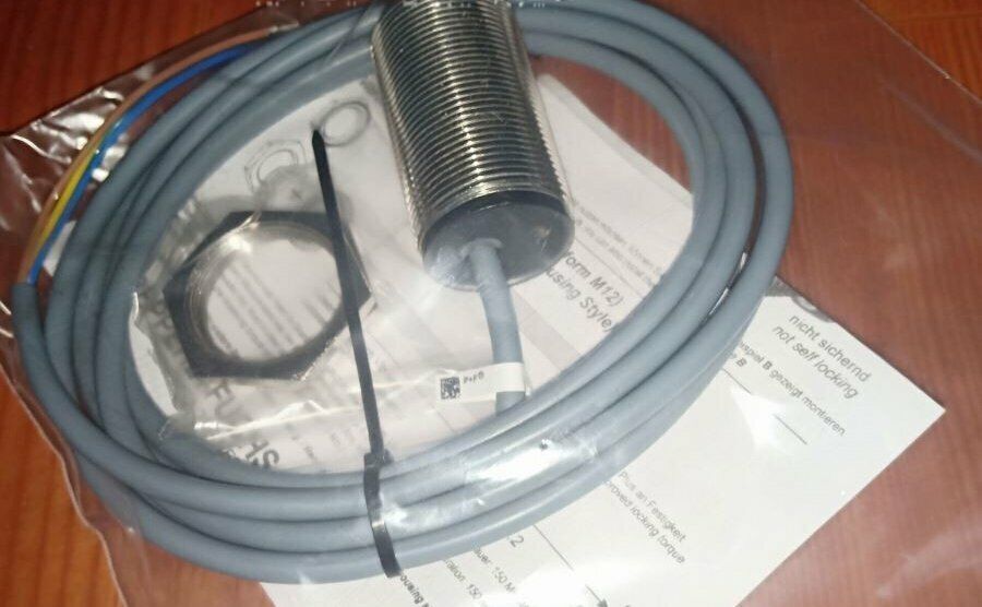 Pepperl+Fuchs NBB15-30GM50-E2 PROXIMITY SENSOR - PEPPERL+FUCHS